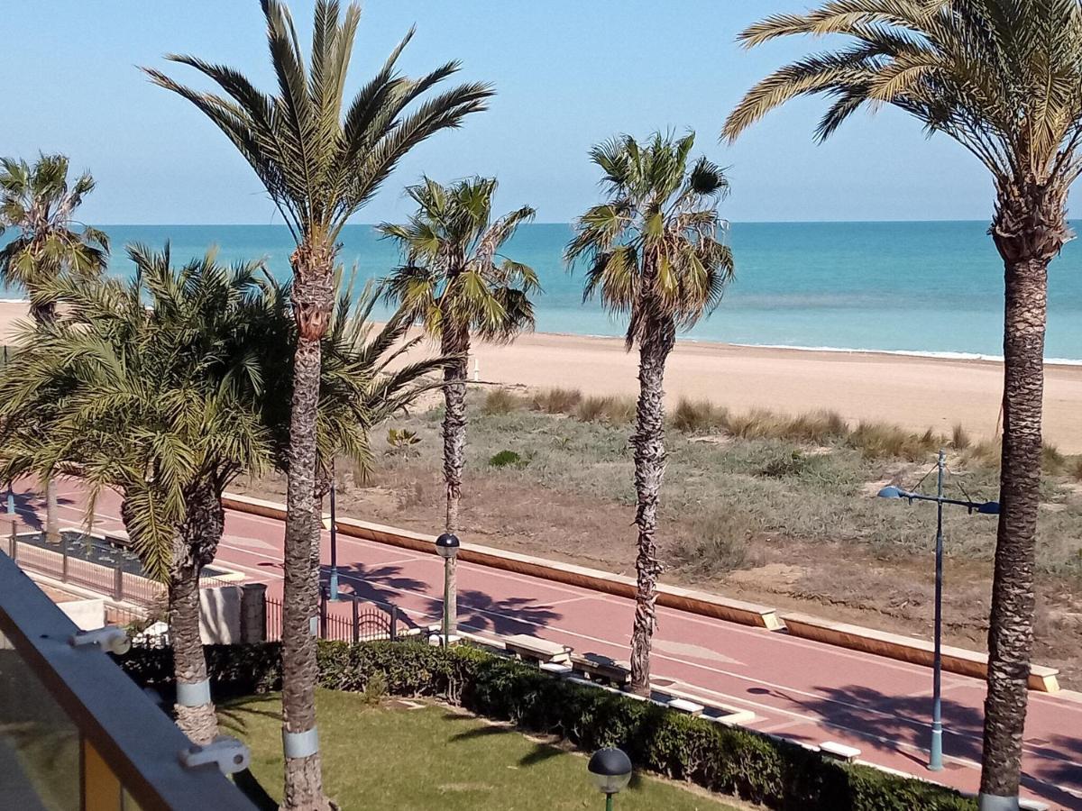 Mediterraneo 1A Linea De Playa Peniscola Bagian luar foto