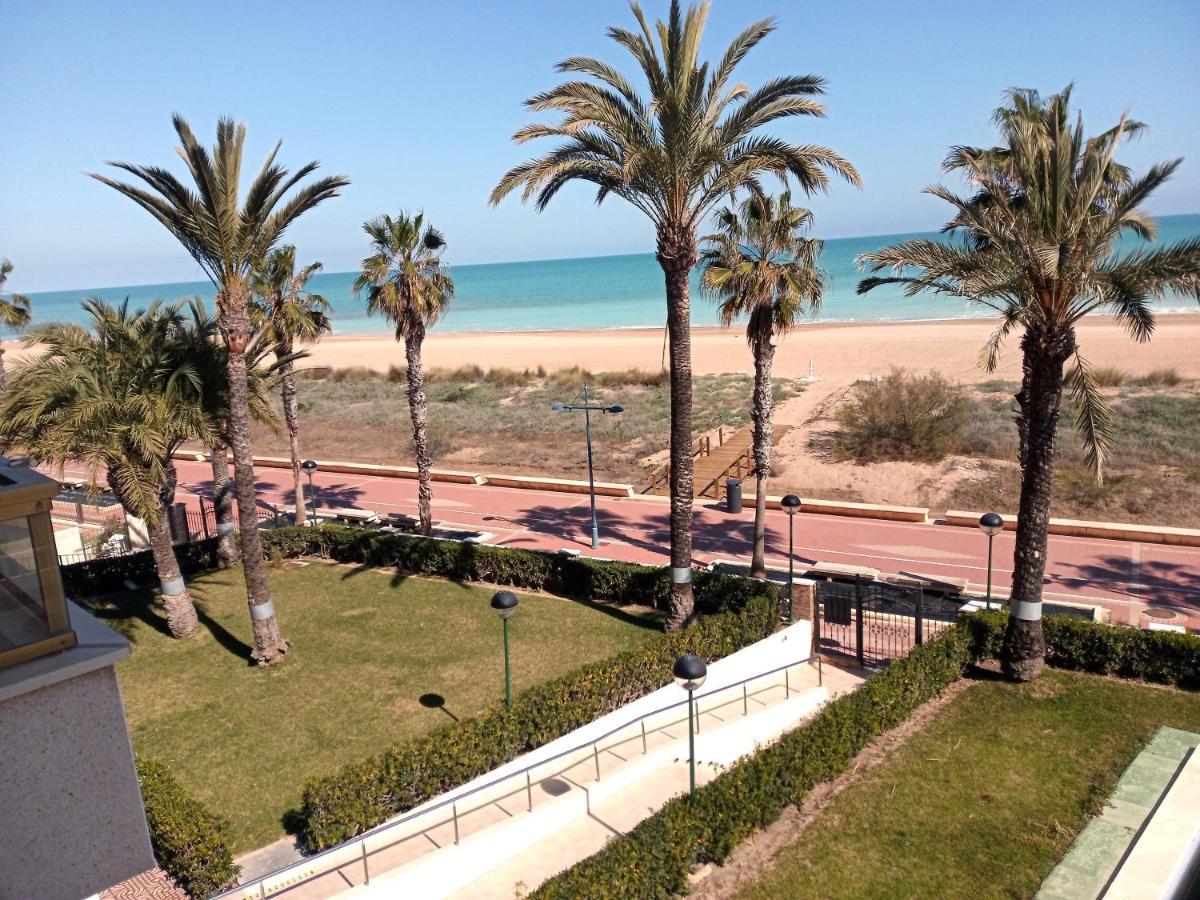 Mediterraneo 1A Linea De Playa Peniscola Bagian luar foto
